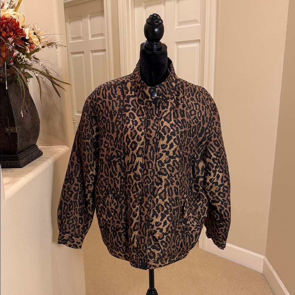 Vintage**Anna And Frank Animal Print Silk Jacket
